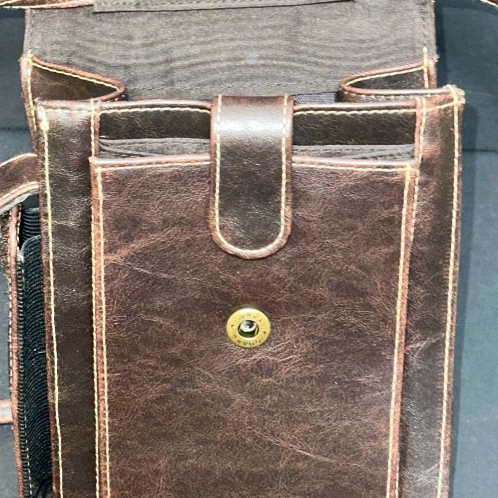 🔥🔥 Vintage-Style Brown Leather Crossbody Bag – Excellent Condition🔥🔥